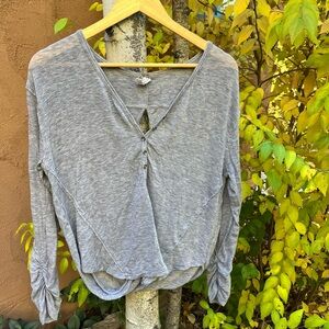Free People Gray V-Neck Quarter Button Women's Long Sleeve  Top